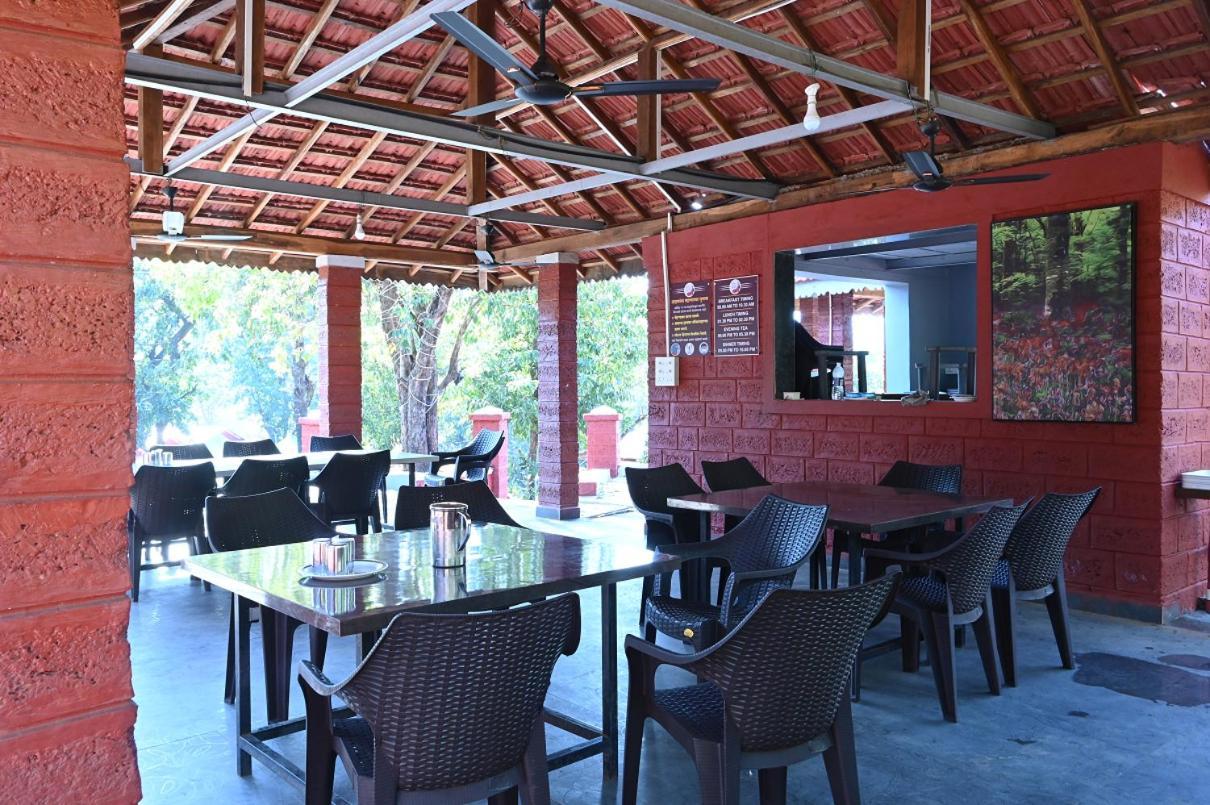 Hotel River Orchid Resort 萨塔拉 外观 照片